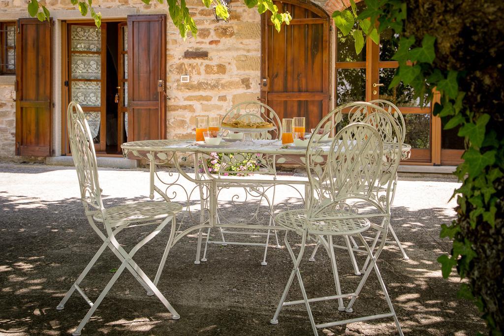 Agriturismo Le Capanne Castiglion Fiorentino Exterior foto